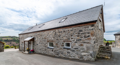Bryn Eithin - Sleeps 6